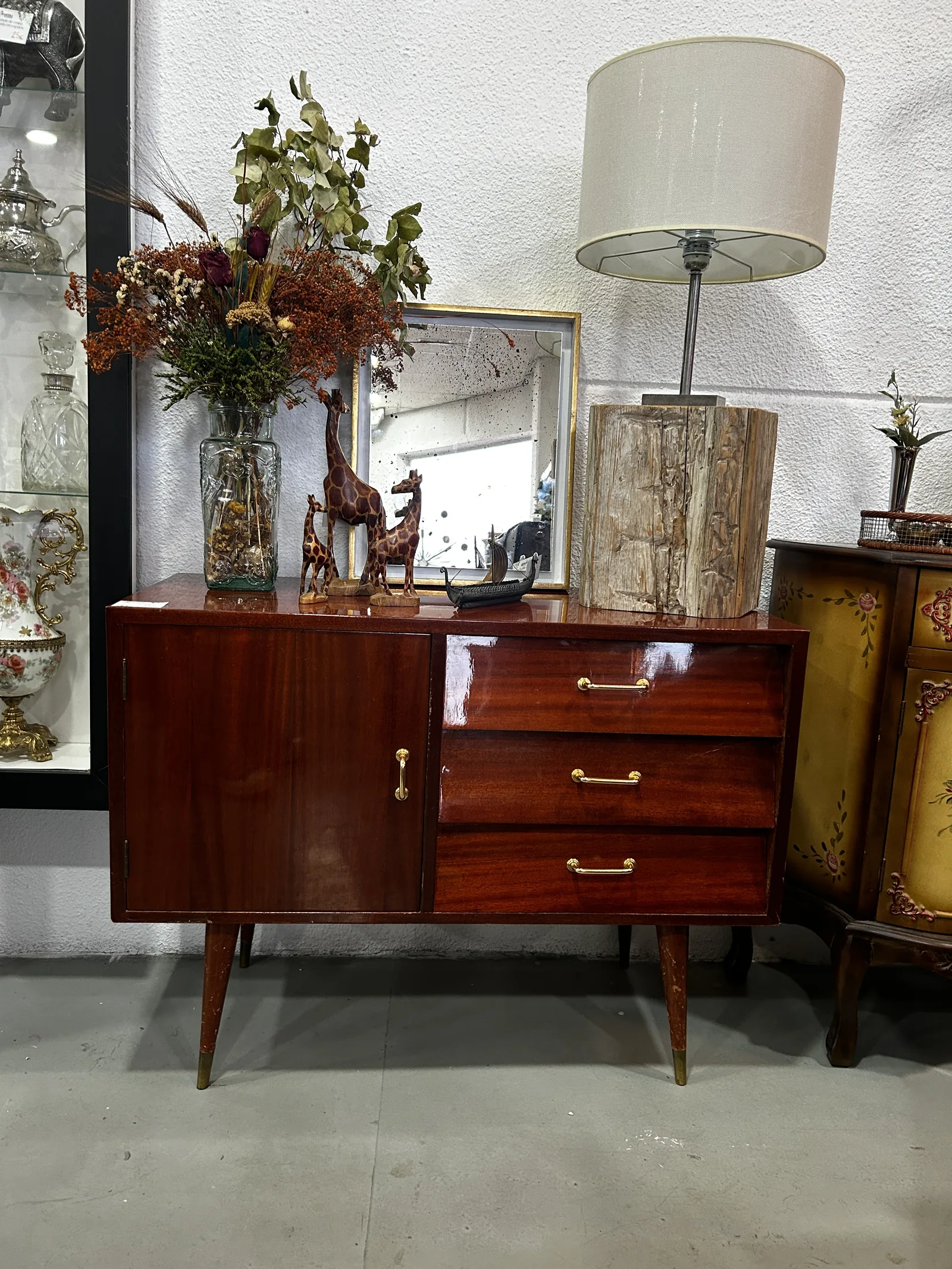 Aparador Vintage Mid Century Años 60 Madera - Imagen 9