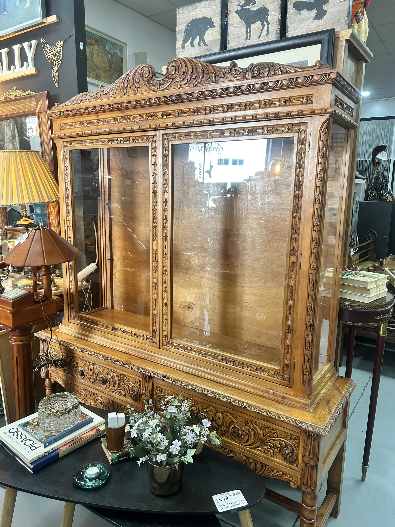 Vitrina Antigua Renacimiento español Talla Madera