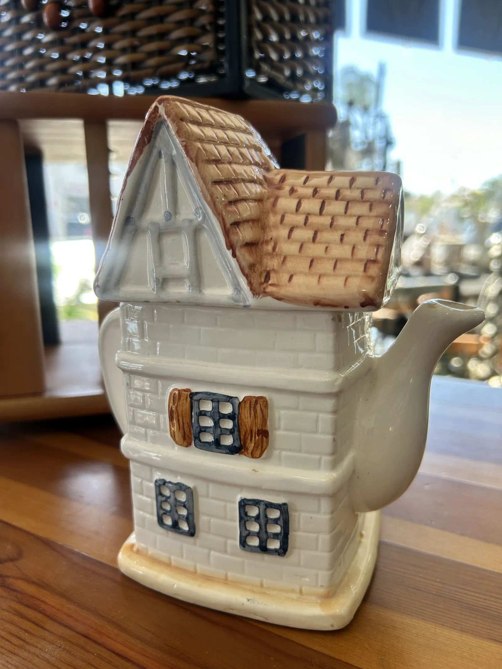 Tetera Vintage Casita de Cerámica Colección - Imagen 8