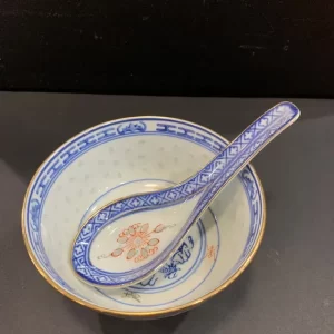 Cuenco y Cuchara Porcelana China Grano Arroz