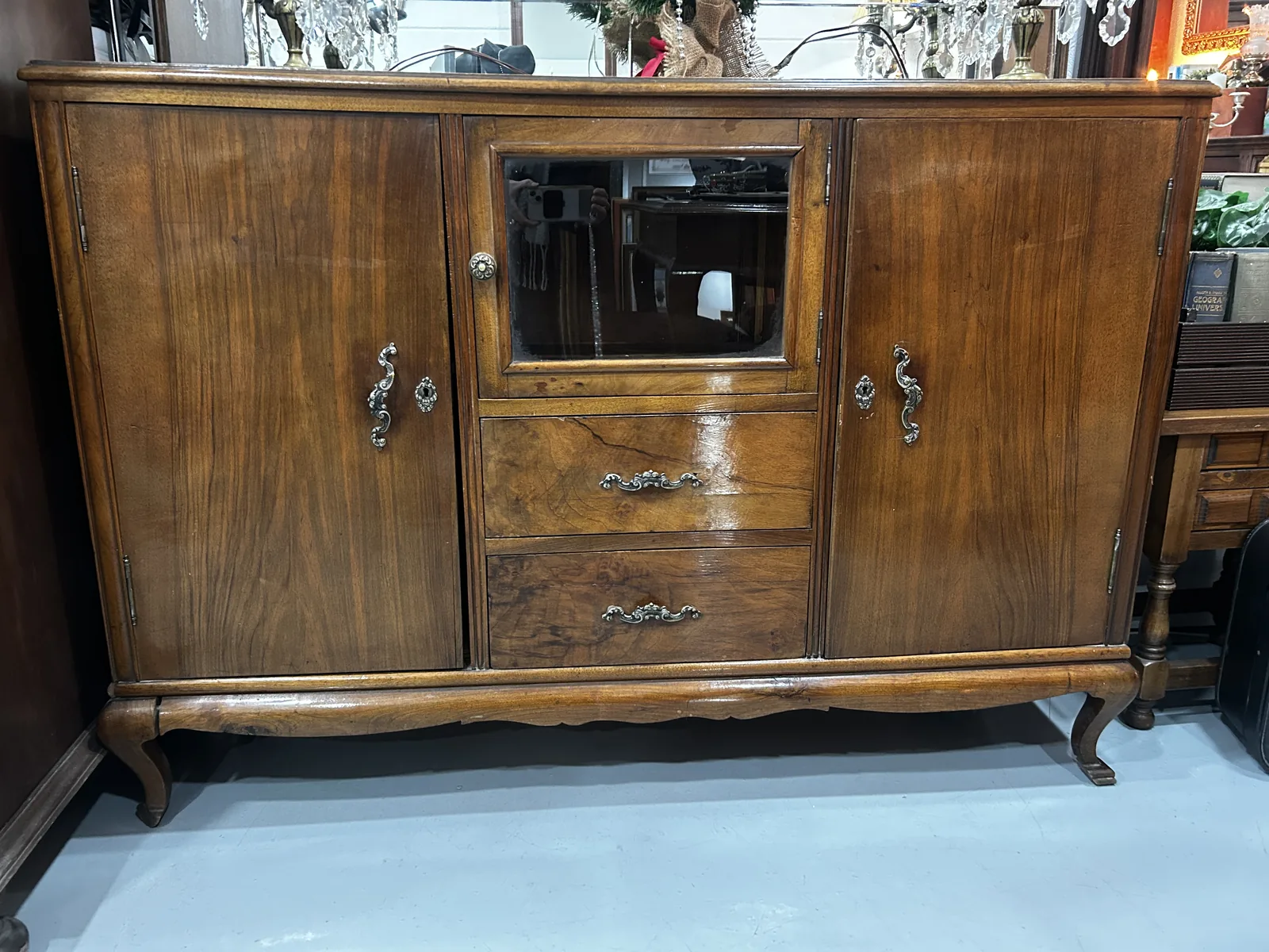 Mueble aparador vintage con espejo - Imagen 5