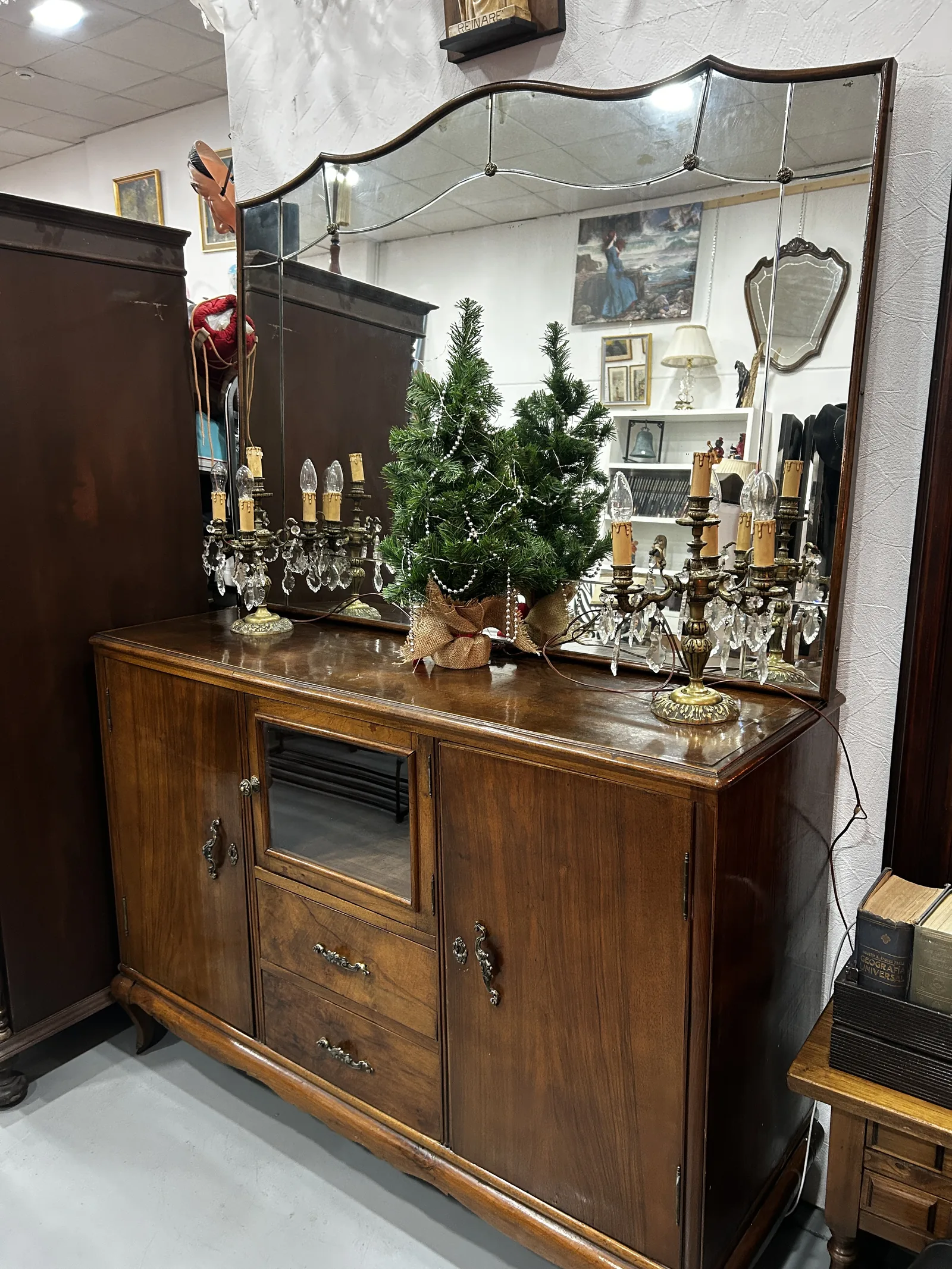 Mueble aparador vintage con espejo - Imagen 3