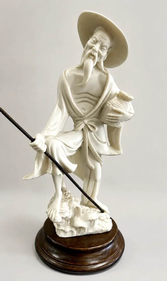 Figura Pescador Chino Marfilina y Madera